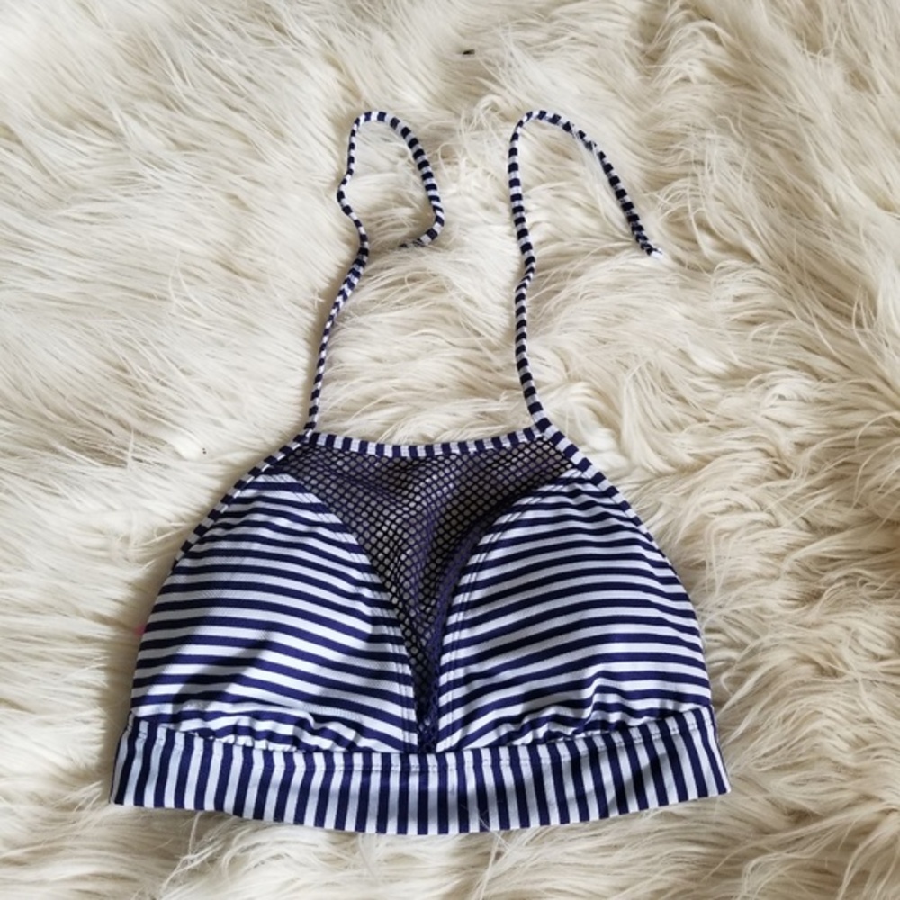 Navy blue and white stripe mesh‎ middle bikini top